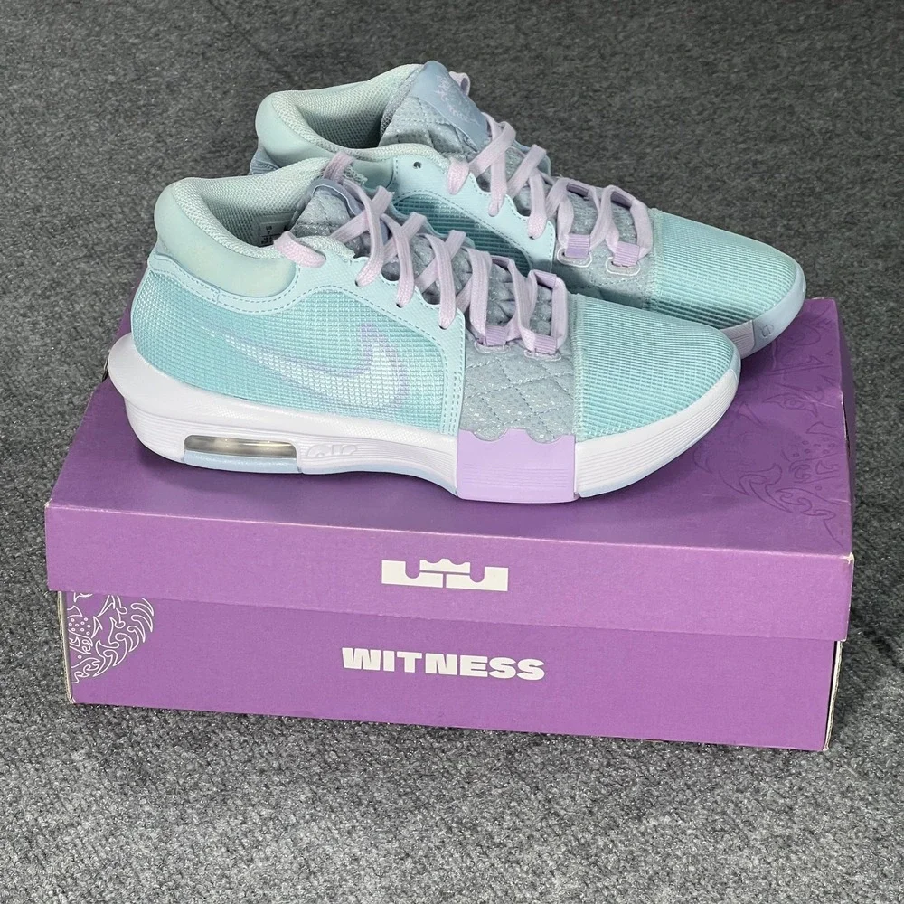 NIB Nike LeBron Witness VIII Men's 7 / Wmns 8.5 Blue Lavender Sneaker FB2239-401